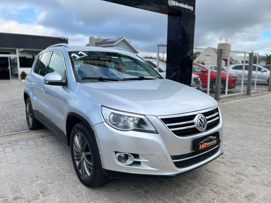 VOLKSWAGEN TIGUAN 2.0 TSI 16V TURBO GASOLINA 4P TIPTRONIC VOLKSWAGEN TIGUAN 2.0 TSI 16V TURBO GASOLINA 4P TIPTRONIC